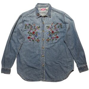 Vintage Cool Blues Floral Embroidered Floral Denim Buttondown size S Oversized